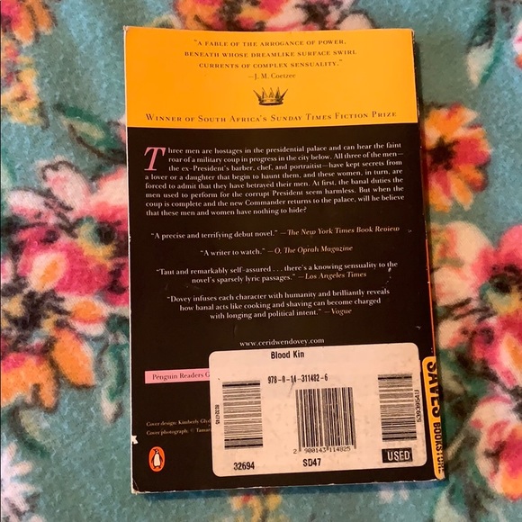 Blood Kin a novel by Ceridwen Dovey - Picture 2 of 3